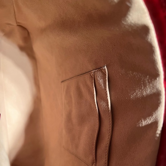 Gucci GG Apollo Shoulder Bag - Picture 16 of 16